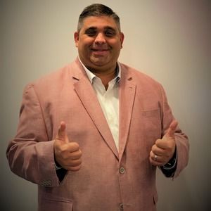 Meet your Posher, Steven